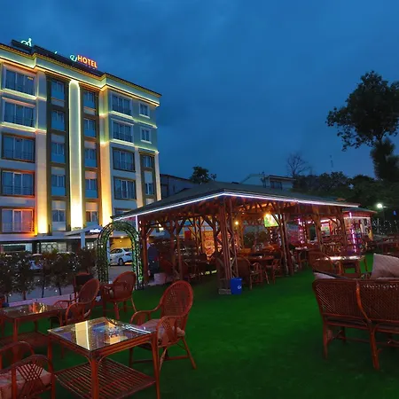 Sweet Aparthotel 4*